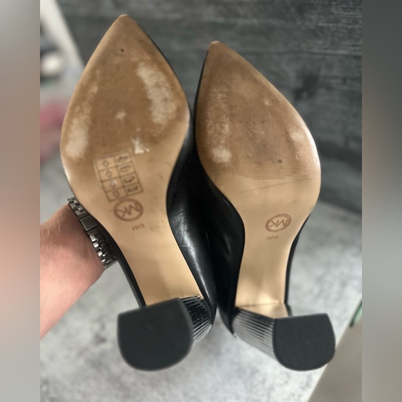 Michael Kohrs Paloma. Size 8.5 fits like size 9. - Picture 5 of 5